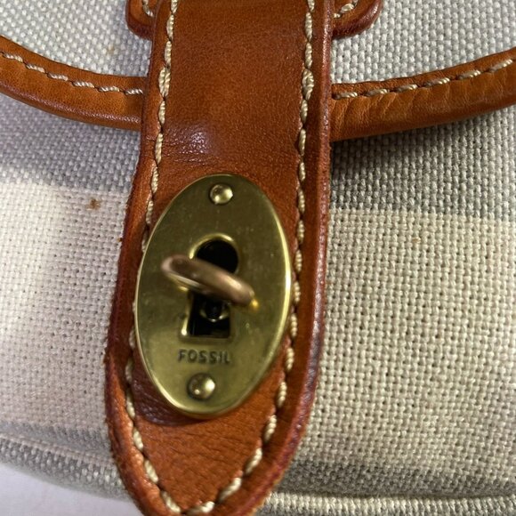 Fossil Crossbody Bag Stipe Gray Biege Adjustable Strap Canvas Purse u - Picture 7 of 9